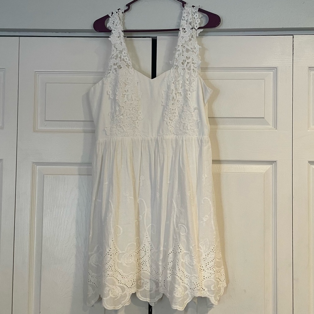 Short white lace embroidered dress